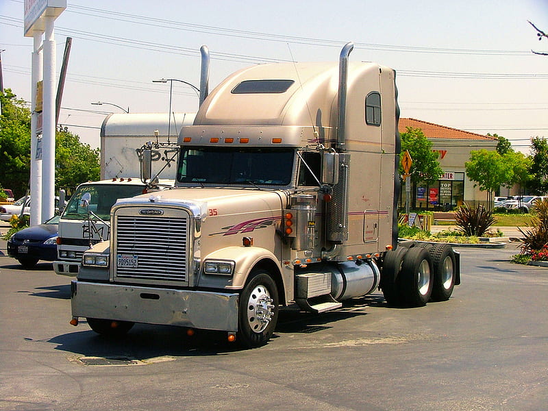 freightliner truck